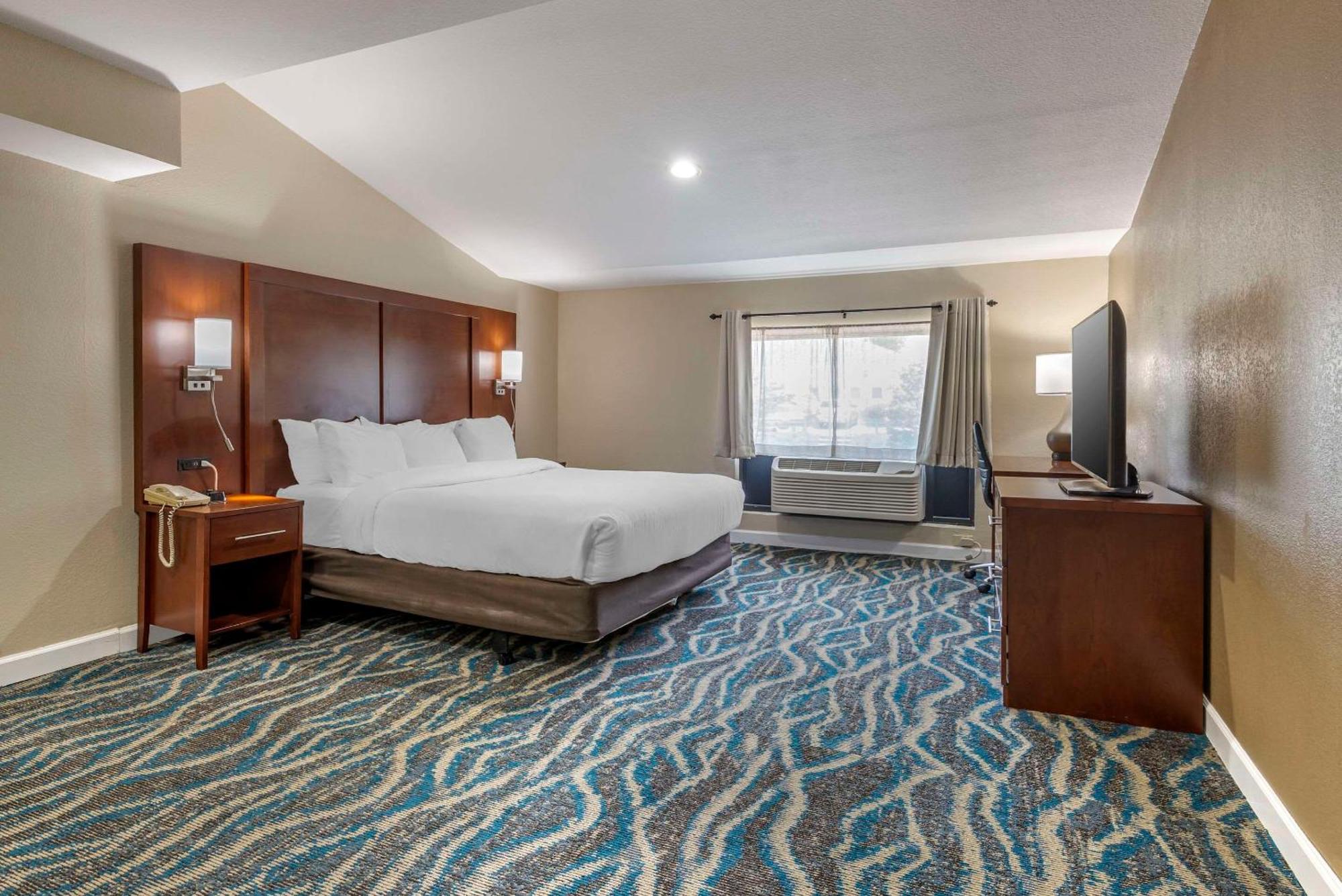 Comfort Inn Asheville East-Blue Ridge Pkwy Access Esterno foto